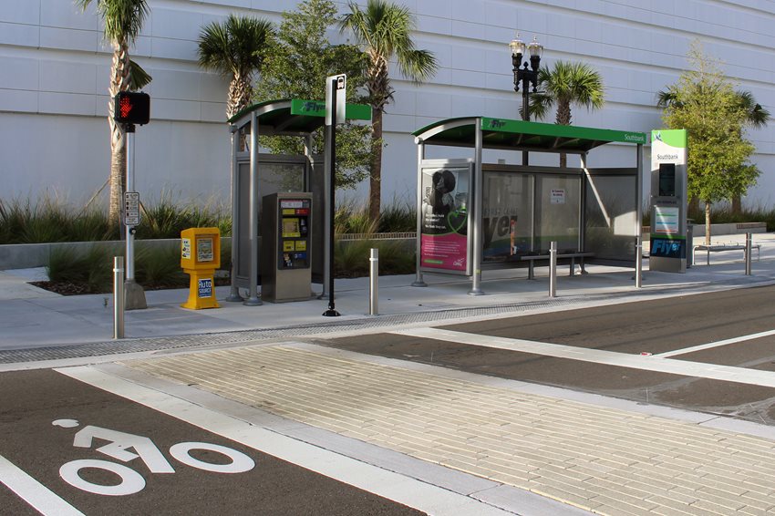 Riverplace Blvd Road Diet: New ‘First Coast Flyer’ bus transit stations integrated with streetscape, landscape and site furnishings.
